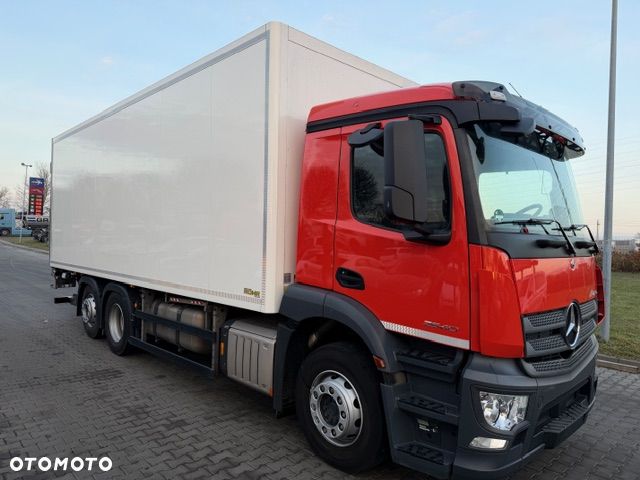 Mercedes-Benz 2540 - 16