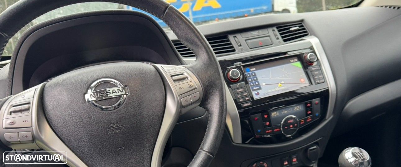 Nissan Navara DC N-Connecta - 11