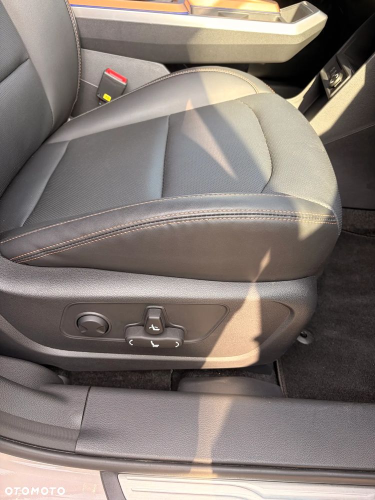 SsangYong/KGM Torres - 23