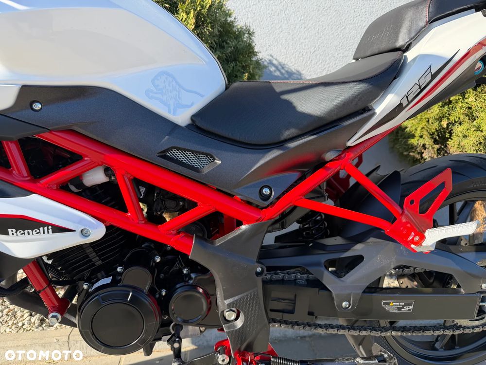 Benelli BN 125 - 34