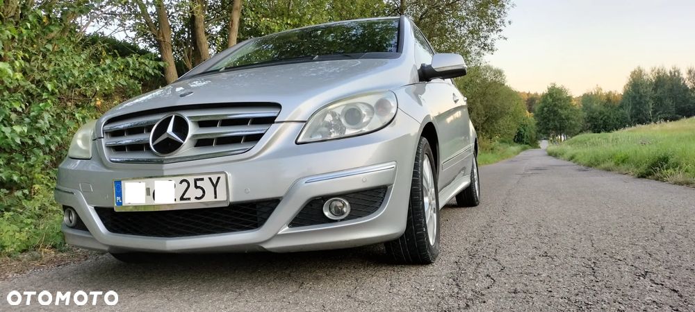 Mercedes-Benz Klasa B 200 CDI - 2
