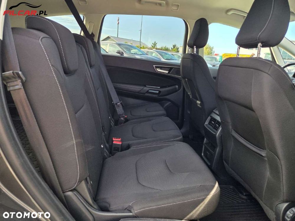 Ford S-Max - 21