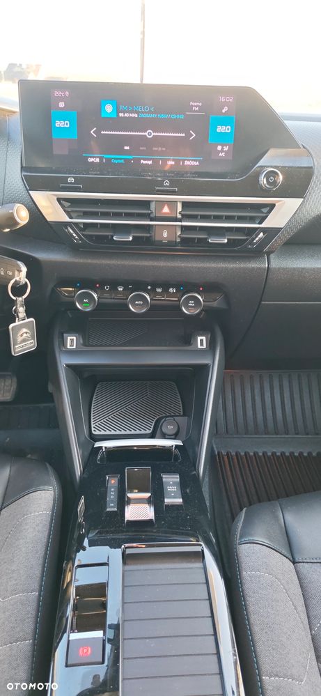 Citroën C4 BlueHDi 130 Stop&Start EAT8 C-SERIES - 17