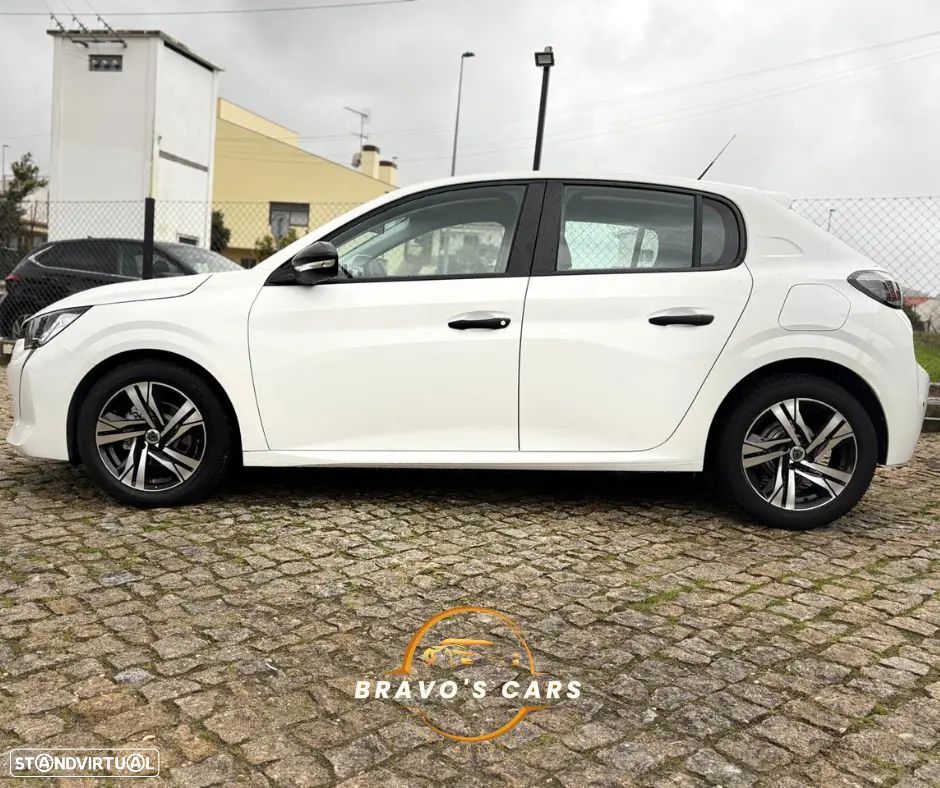 Peugeot 208 - 6
