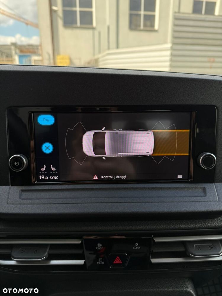 Volkswagen Caddy Maxi 2.0 TDI Life DSG - 19