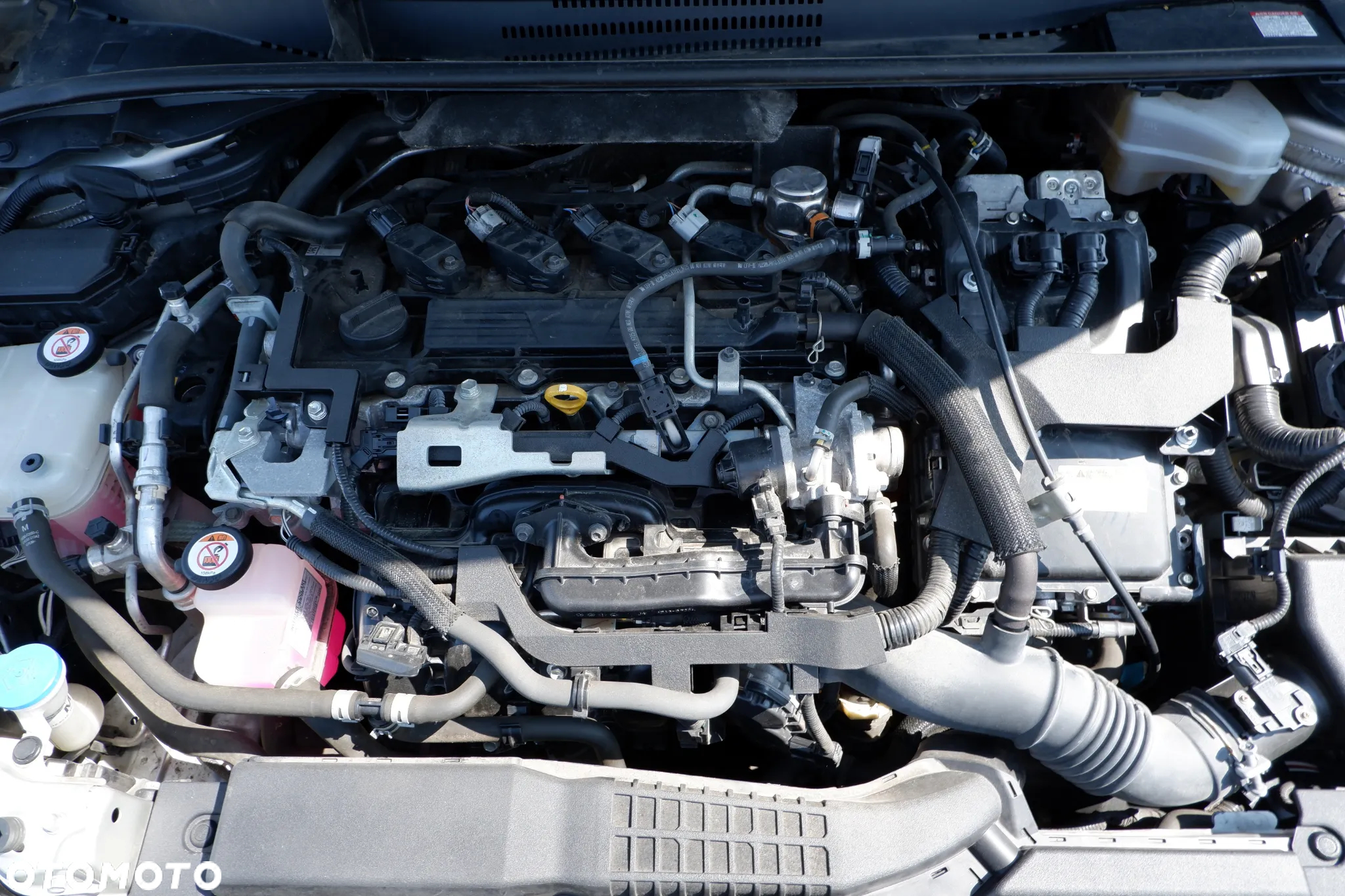 Toyota Corolla 2.0 Hybrid Executive - 38