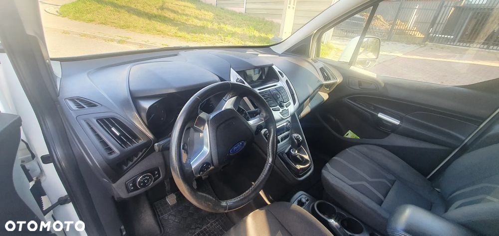 Ford Tourneo Connect Grand - 8