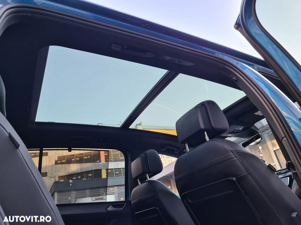 Volkswagen Touran - 8
