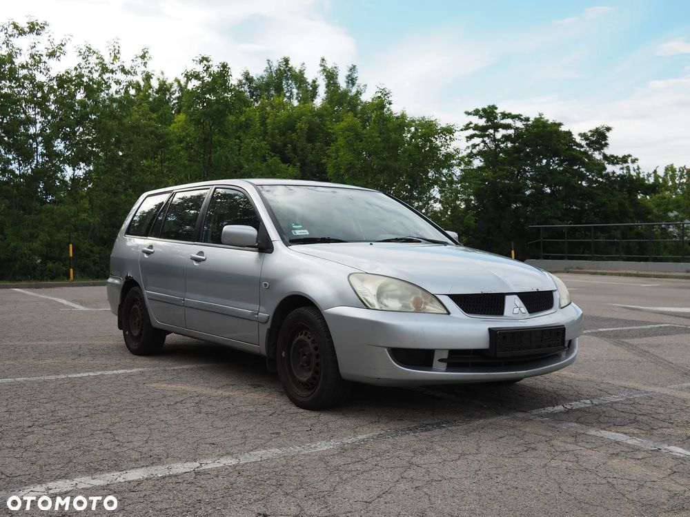 Mitsubishi Lancer - 3
