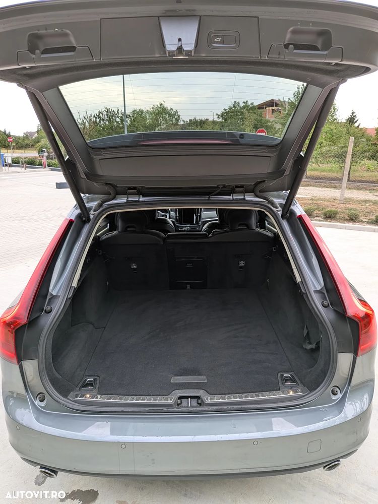 Volvo V90 - 13