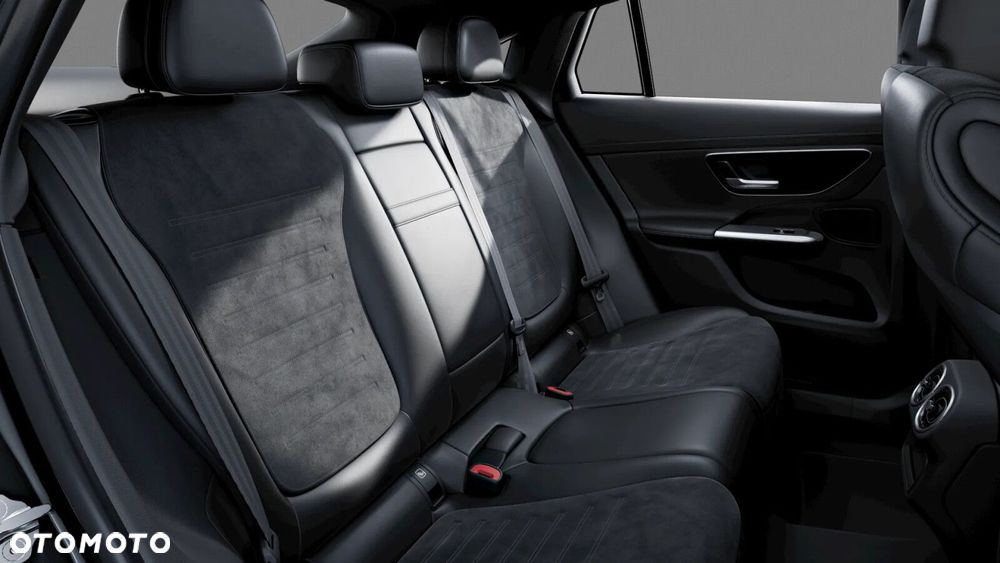 Mercedes-Benz GLC 220 d mHEV 4-Matic AMG Line - 21