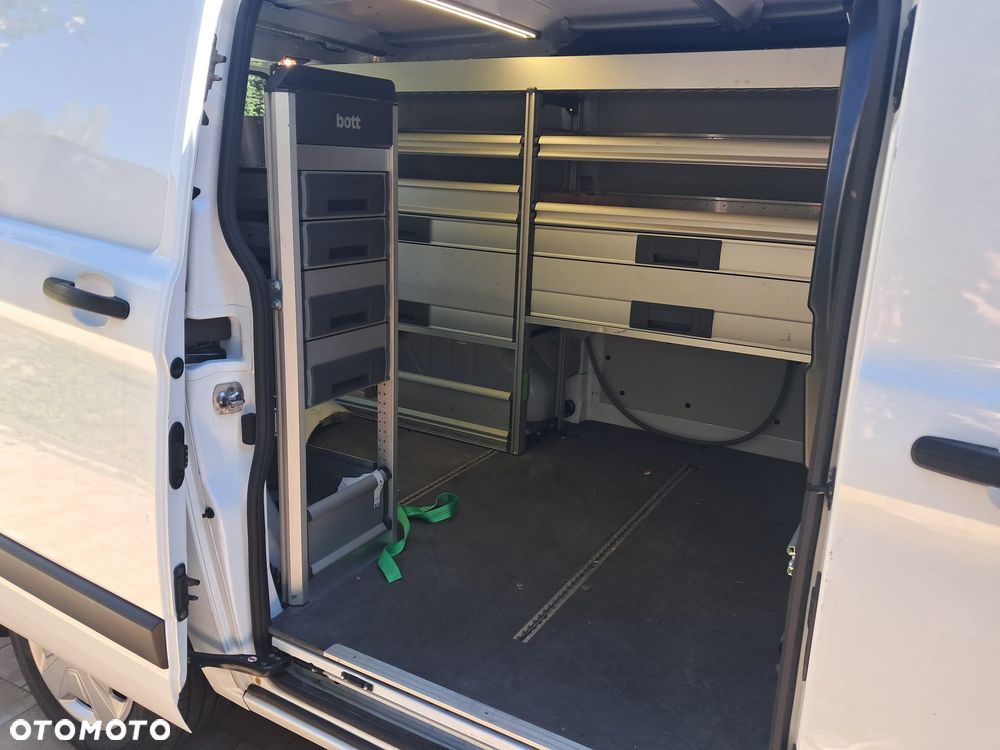 Ford Transit Custom - 14