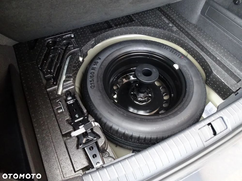 Volkswagen Passat 2.0 TDI BMT Comfortline - 38