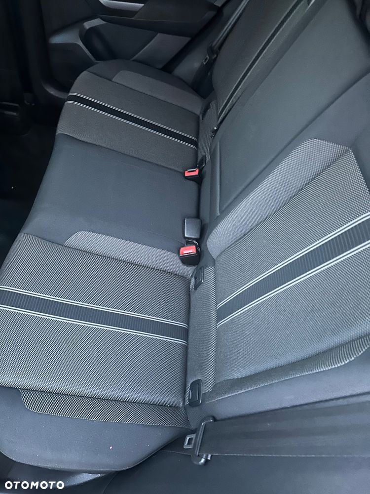 Volkswagen T-Roc 1.0 TSI Special Edition - 17