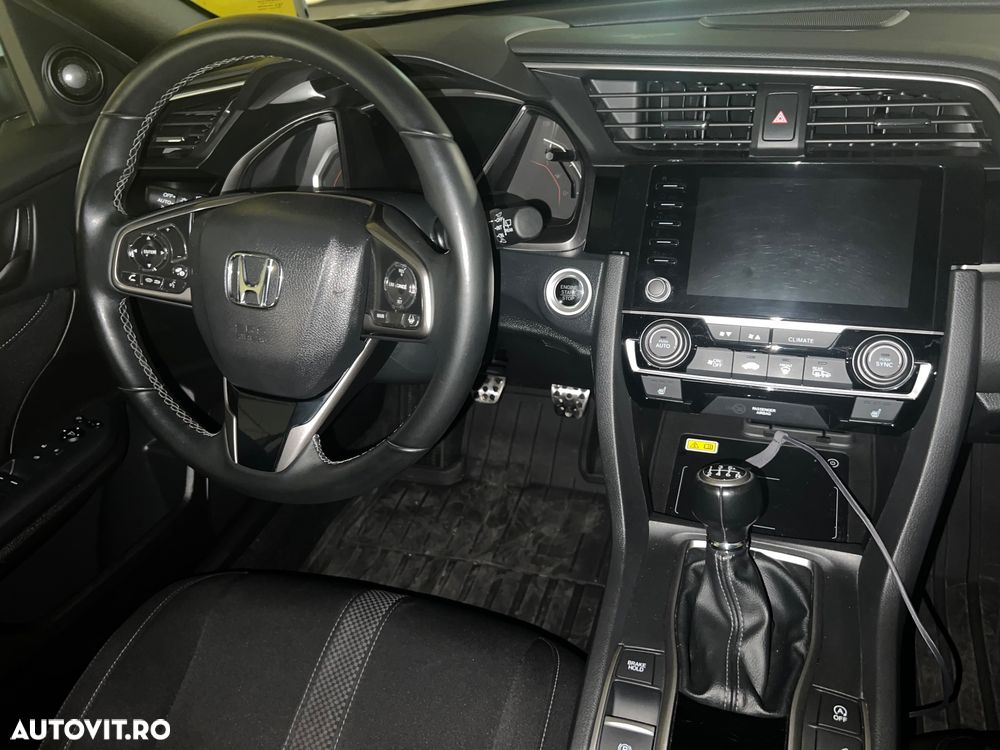 Honda Civic 1.5 VTEC Turbo Comfort Navi - 9