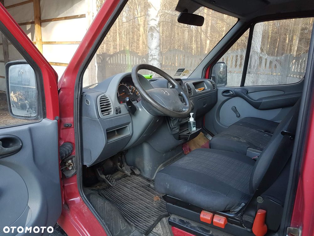 Mercedes-Benz Sprinter - 6