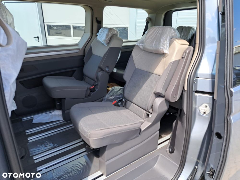Volkswagen Multivan 2.0 TDI L2 Life DSG - 13