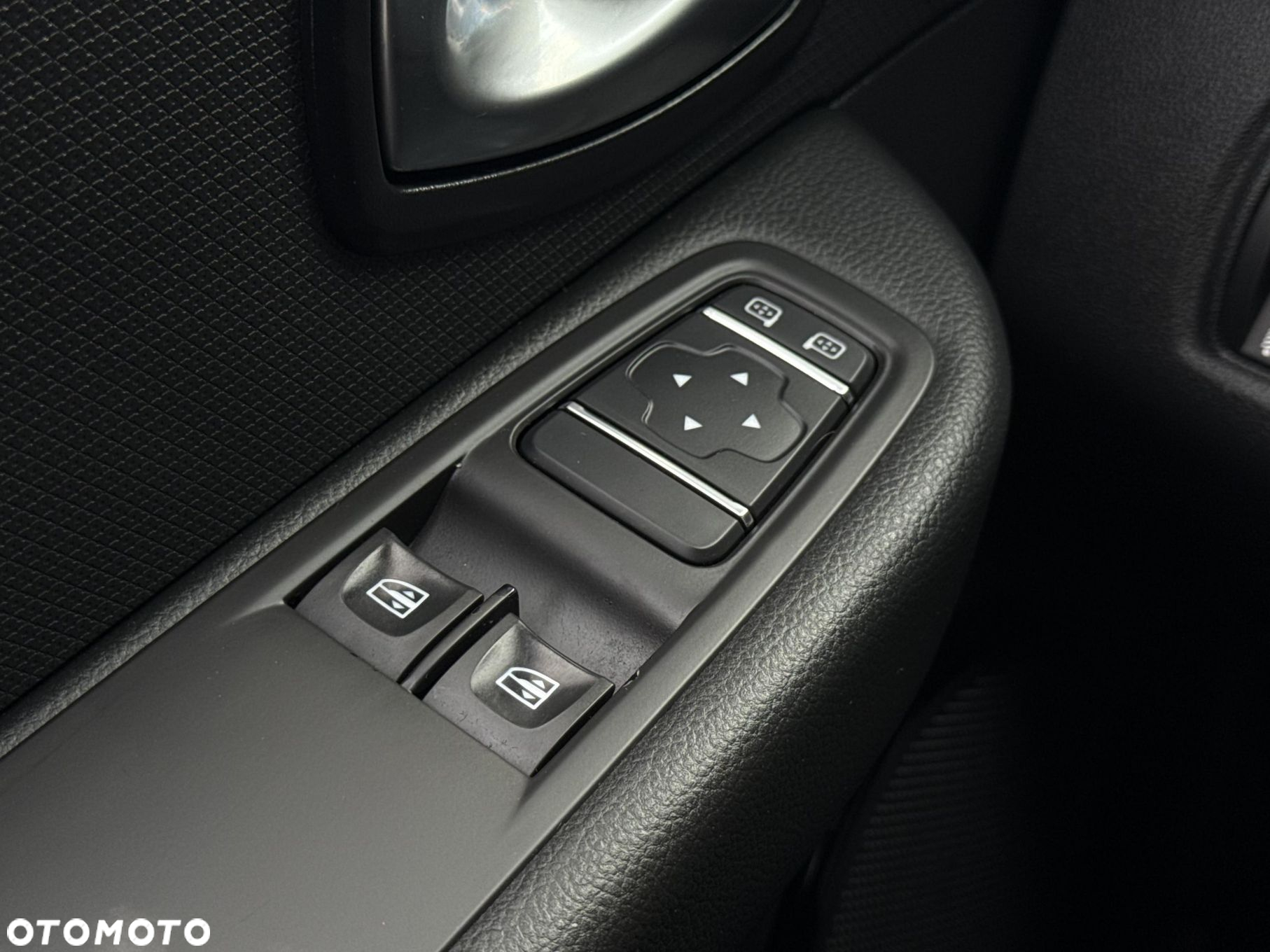 Renault Clio 0.9 TCe Winter Edition - 16