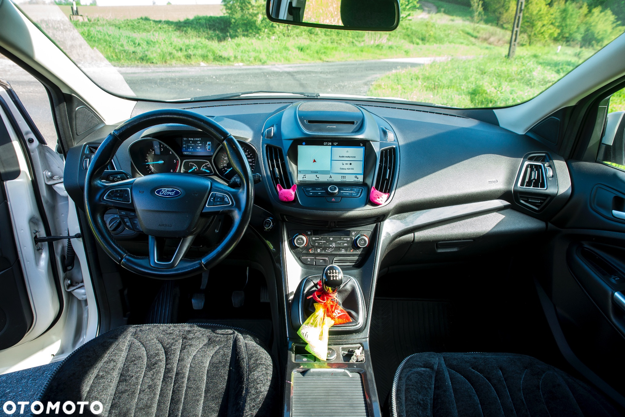 Ford Kuga 2.0 TDCi AWD Titanium - 9