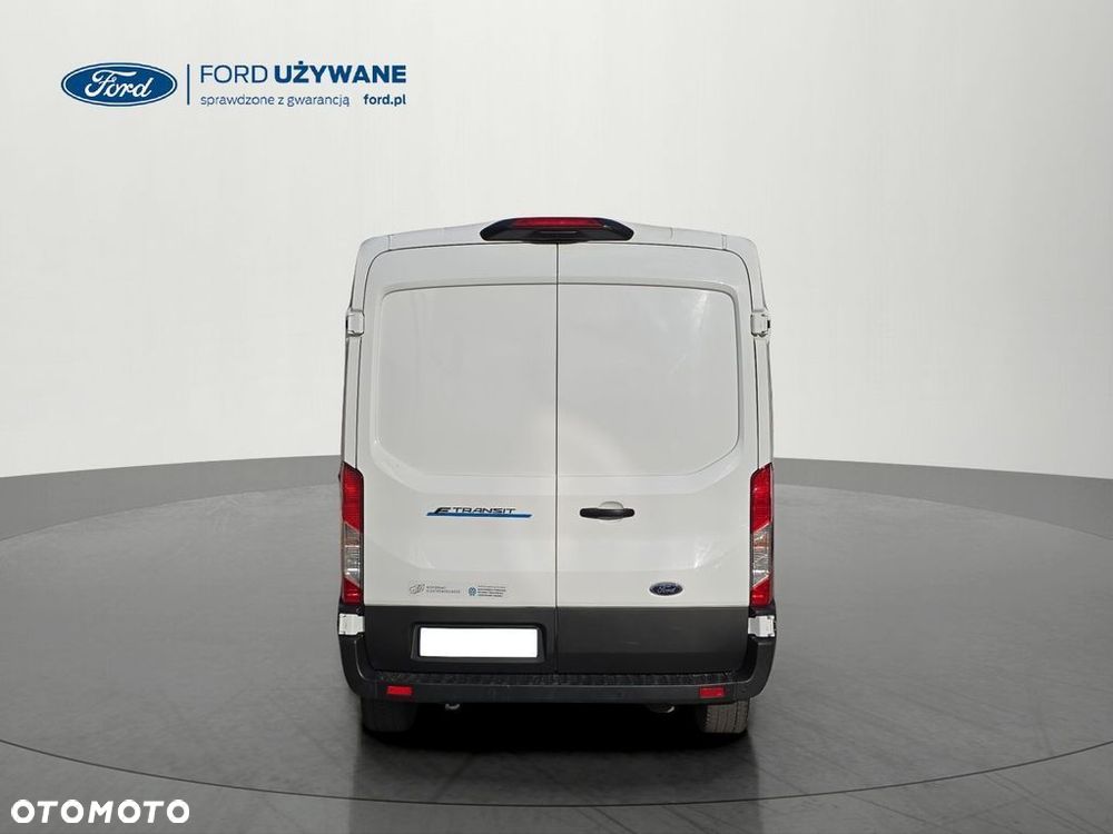Ford Transit - 10