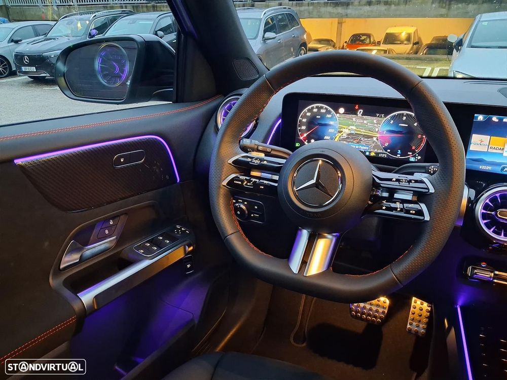 Mercedes-Benz GLB 180 d AMG Line - 15