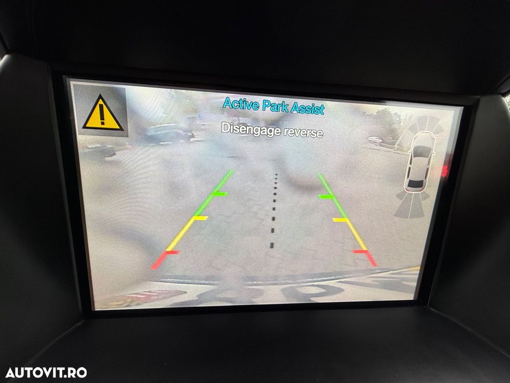Ford Kuga 2.0 TDCi 4WD Powershift Titanium - 18