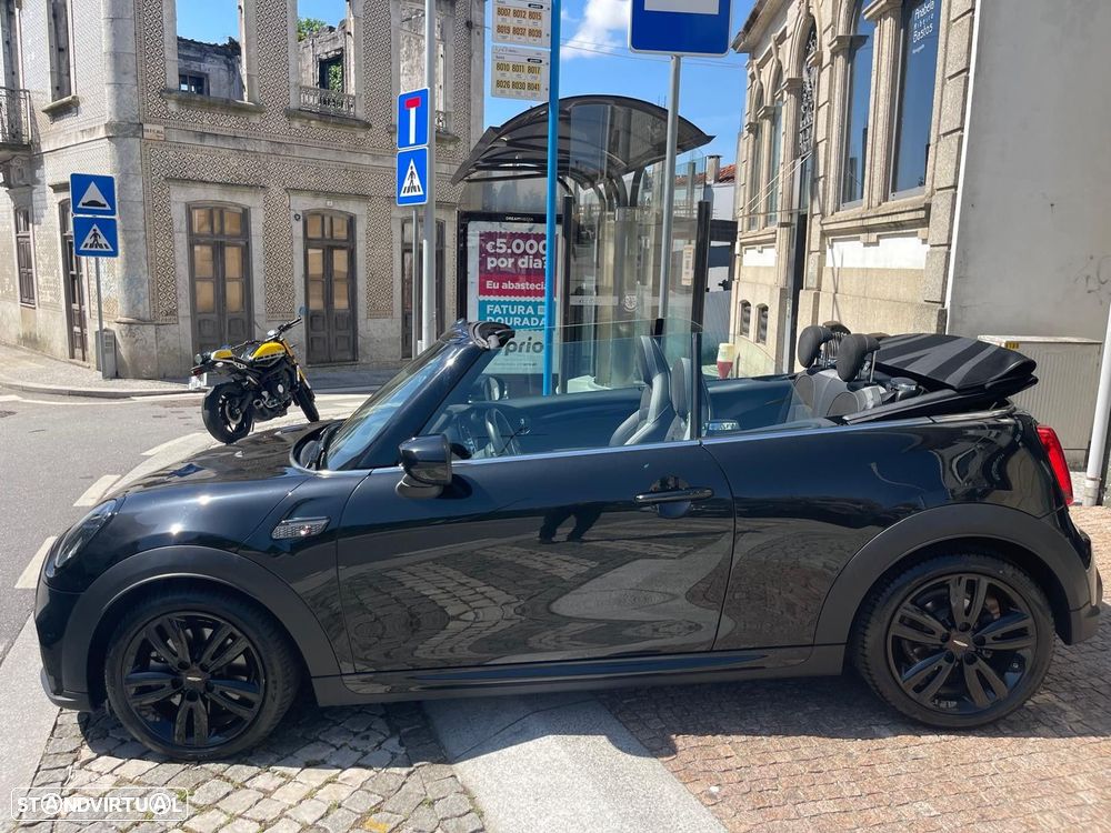 MINI Cabrio Cooper S Premium JCW Auto - 9
