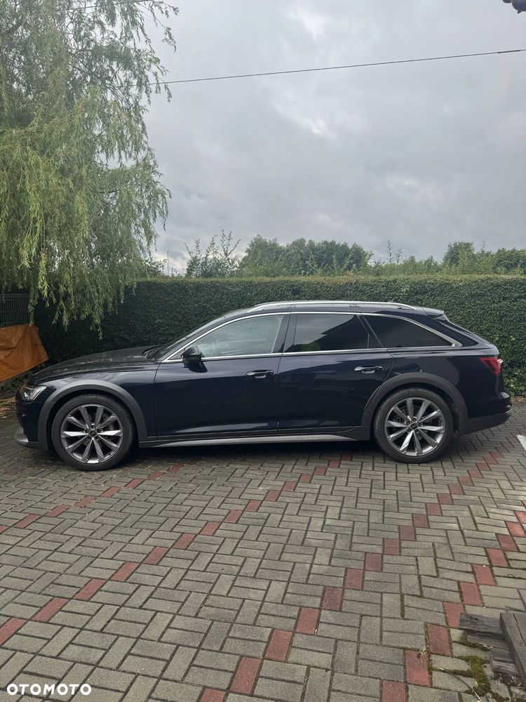 Audi A6 Allroad - 1