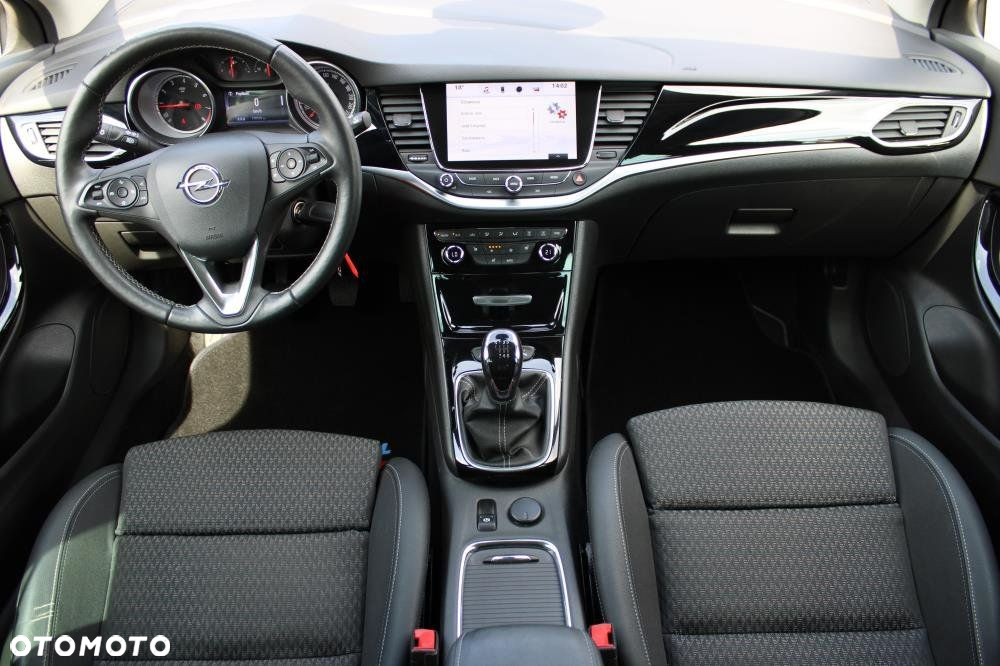 Opel Astra - 16