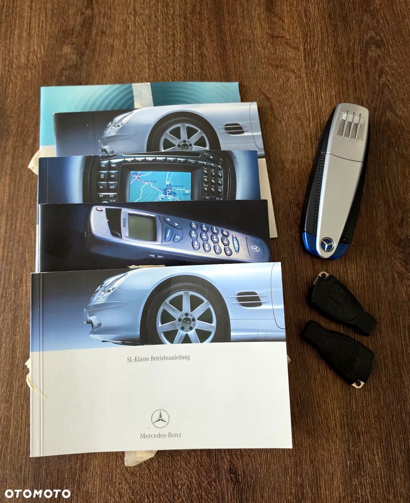 Mercedes-Benz SL - 12