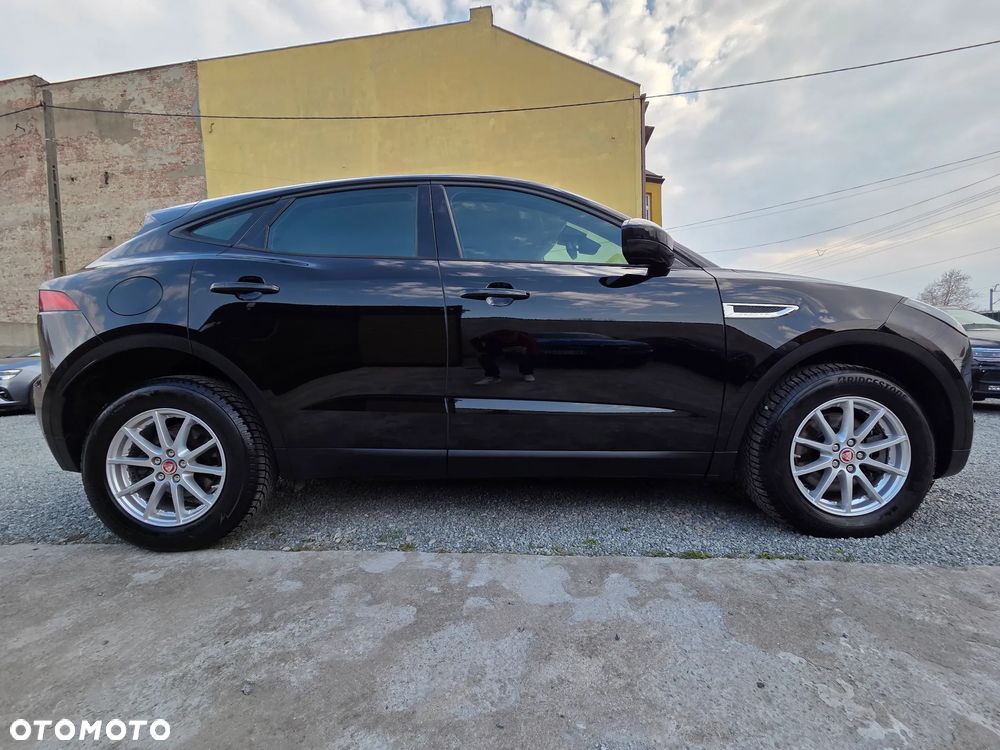Jaguar E-Pace 2.0 i4P AWD - 8