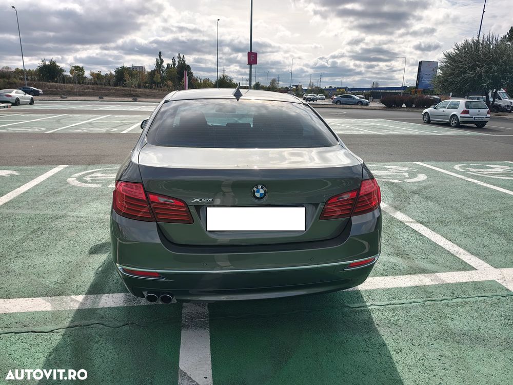 BMW Seria 5 525d xDrive AT - 3