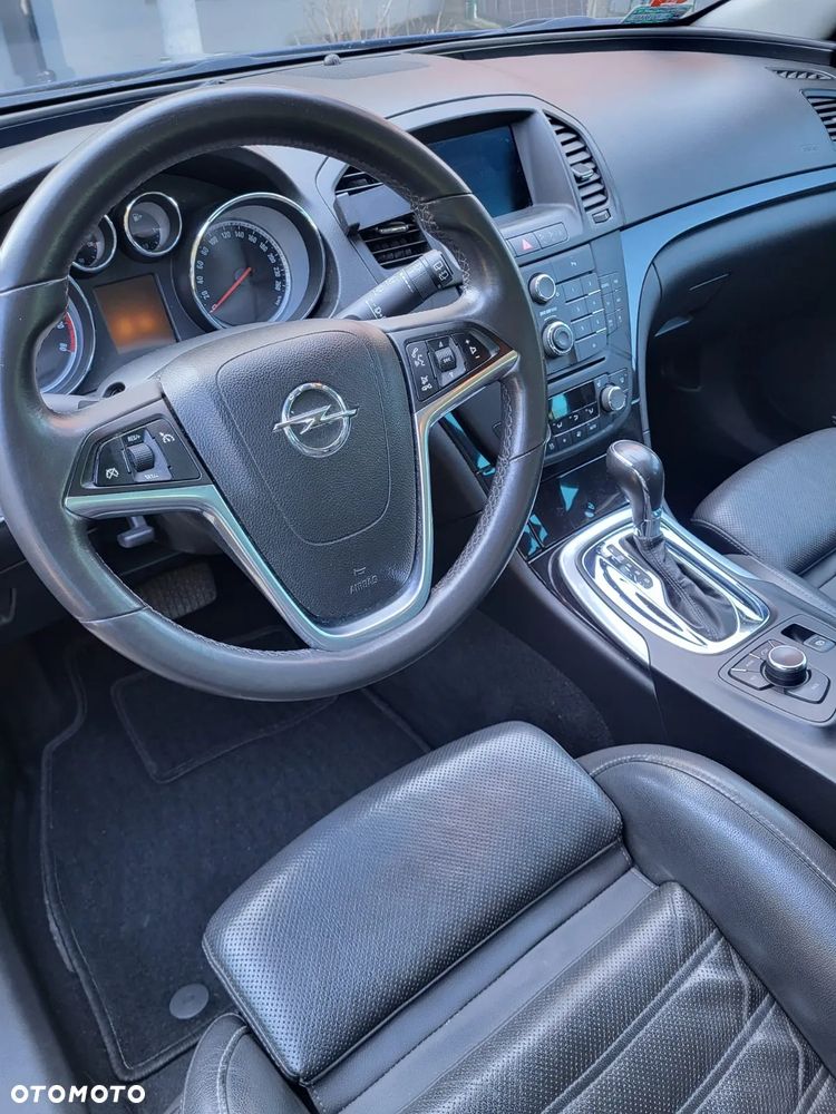 Opel Insignia 2.0 T Sport 4x4 - 10