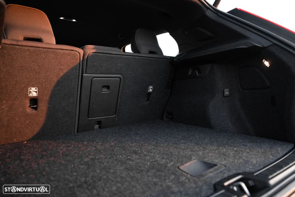 Volvo XC 40 - 60