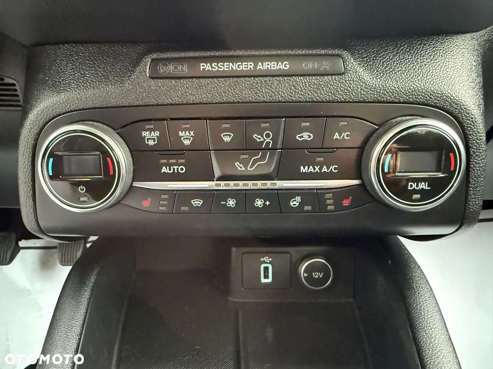 Ford Focus 1.0 EcoBoost Start-Stopp-System COOL&CONNECT - 35