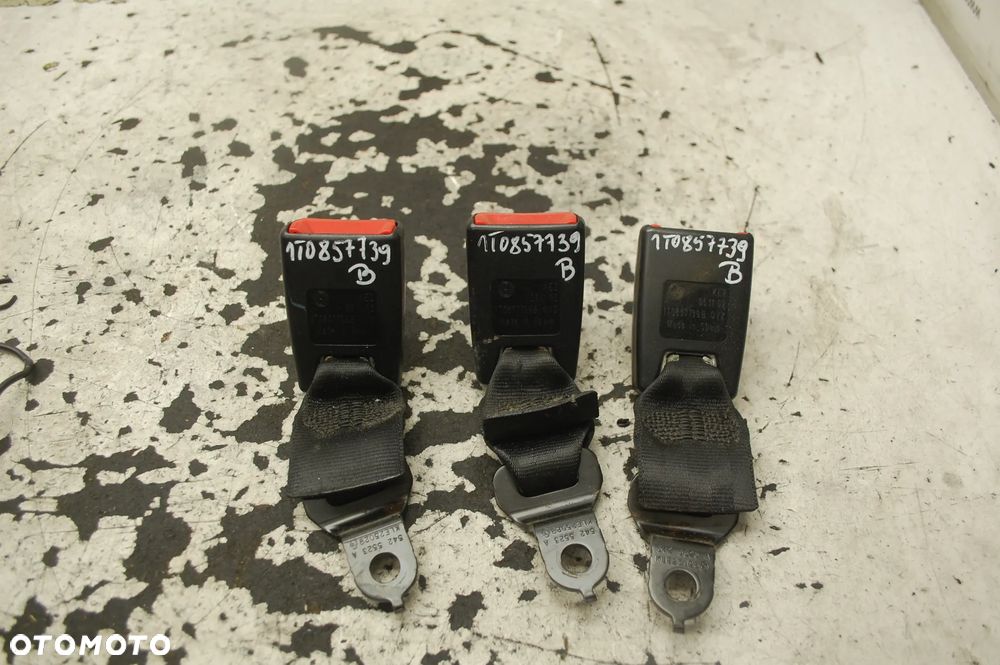 ZAPINKA PASA BEZPIECZEŃSTWA TYŁ TYLNY 1T0857739B VW TOURAN I - 2