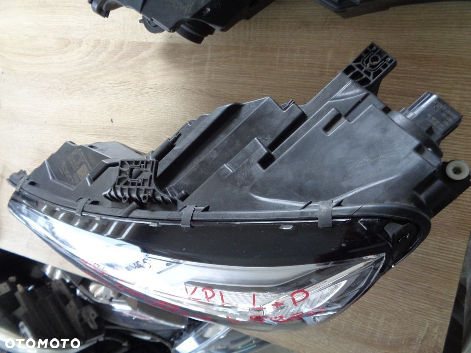 AUDI A4 B9 8W0 LIFT LAMPA FULL LED MATRIX LEWA + PRAWA KPL. PRZÓD PRZENIE - 2