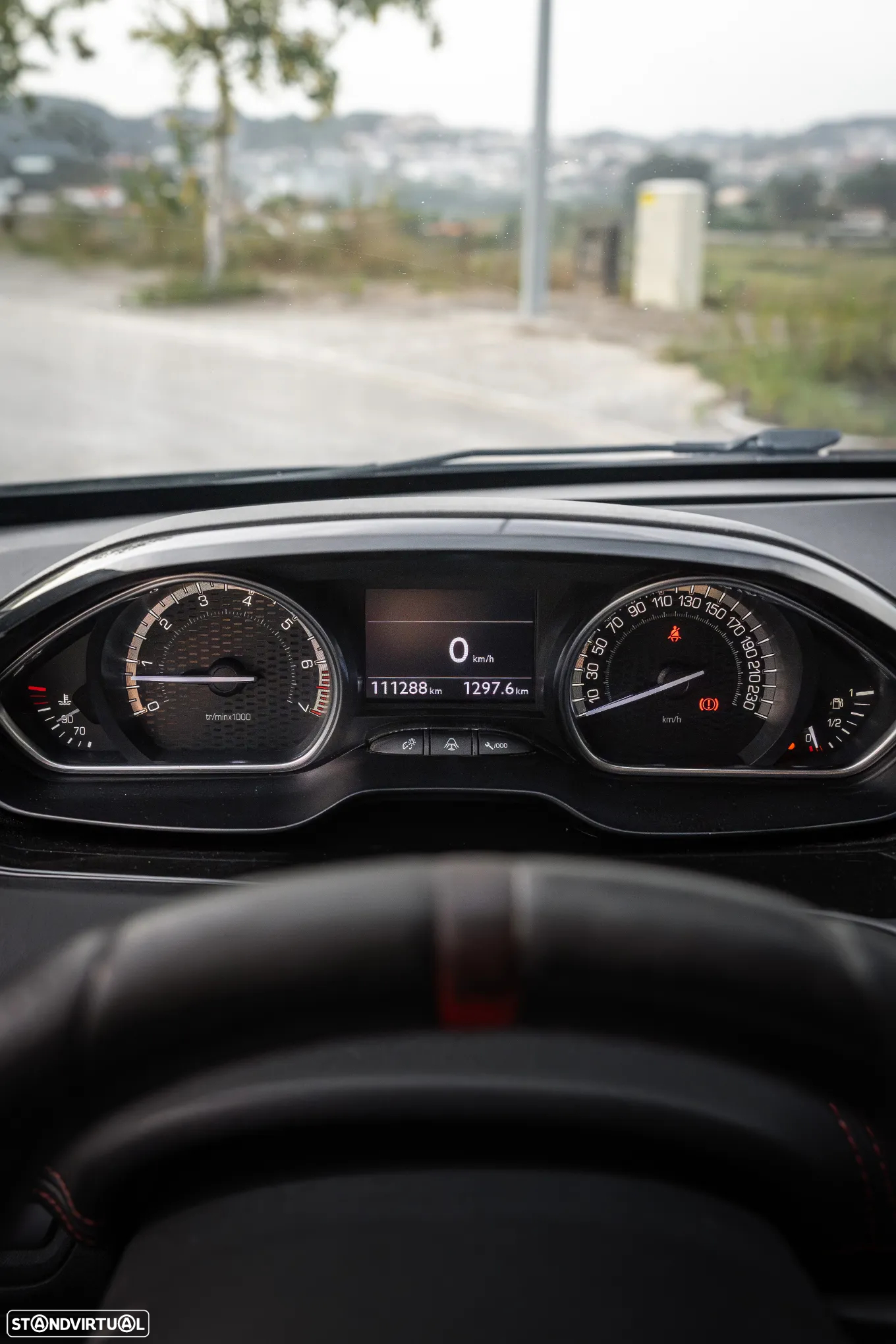 Peugeot 208 1.6 e-THP GTi - 16