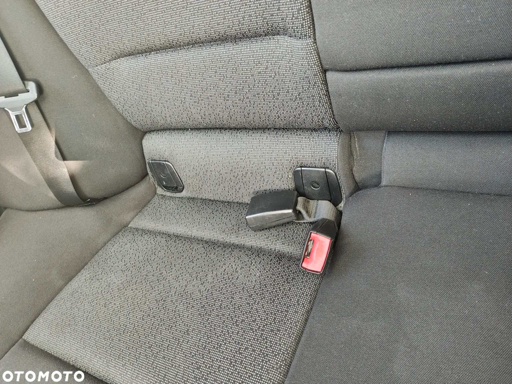 BMW Seria 3 320i Touring - 2