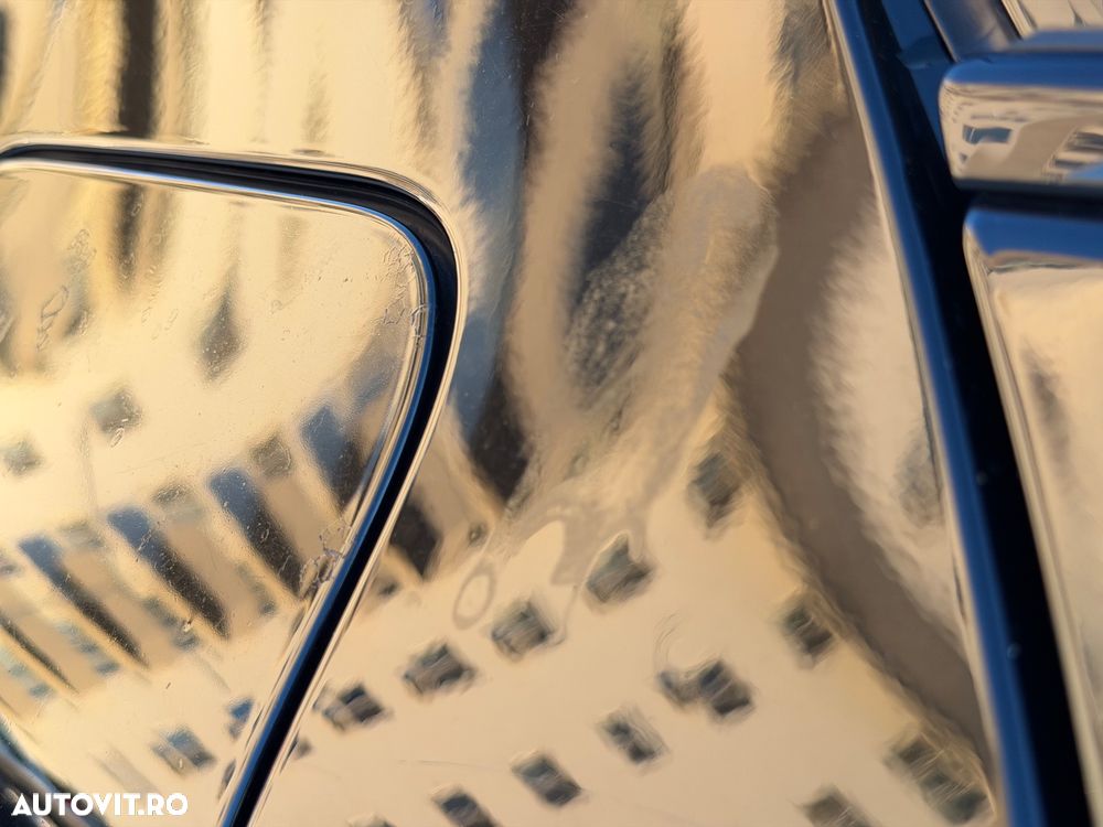 BMW Seria 5 520d Sport-Aut. - 34