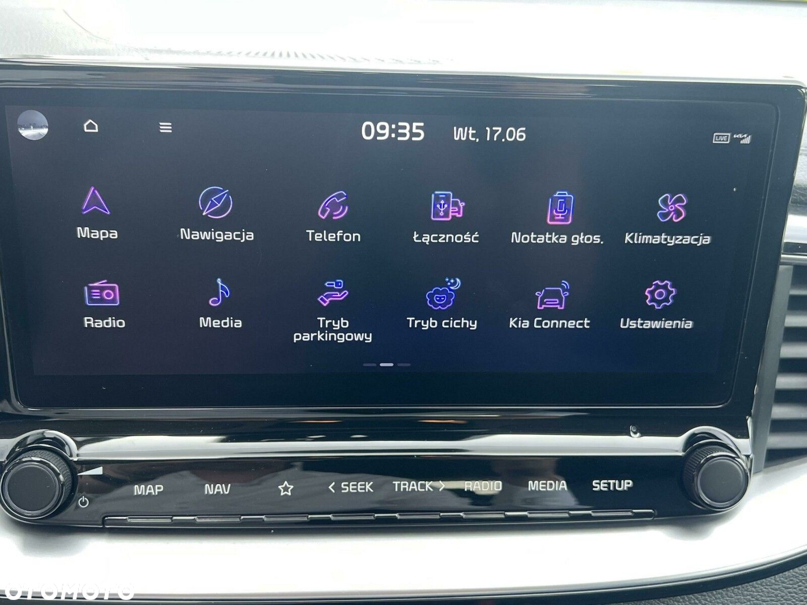Kia Ceed - 13