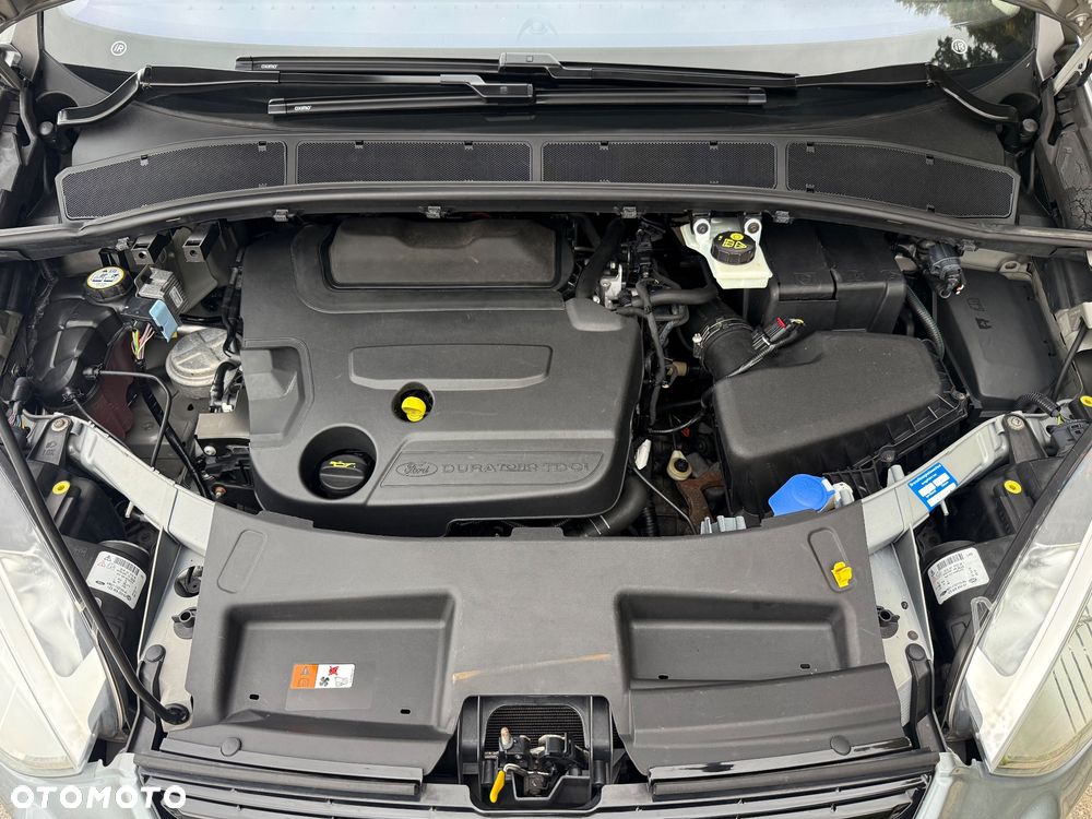 Ford S-Max - 40