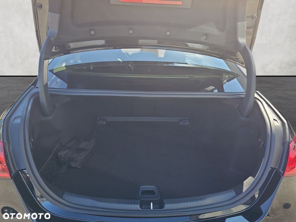 Mercedes-Benz Klasa C - 16