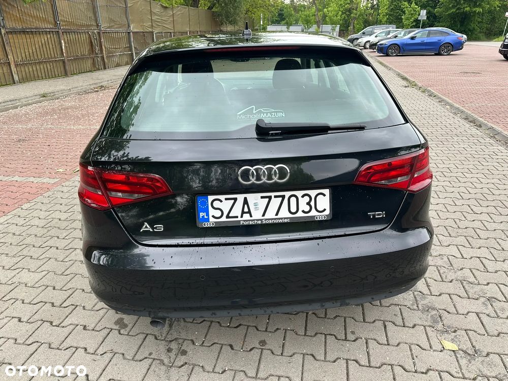 Audi A3 Sportback 1.6 TDI Attraction - 9