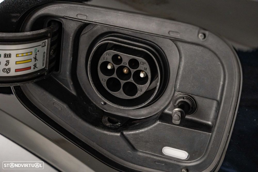 Cupra Formentor 1.4 e-Hybrid DSG - 28
