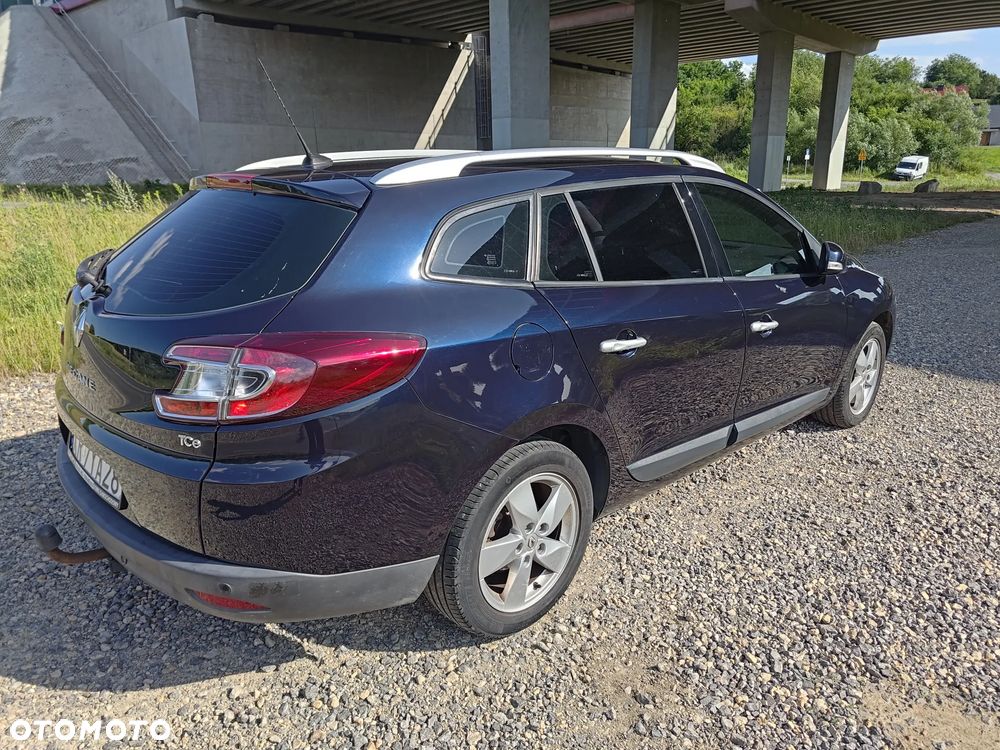 Renault Megane TCe 130 Bose Edition - 5