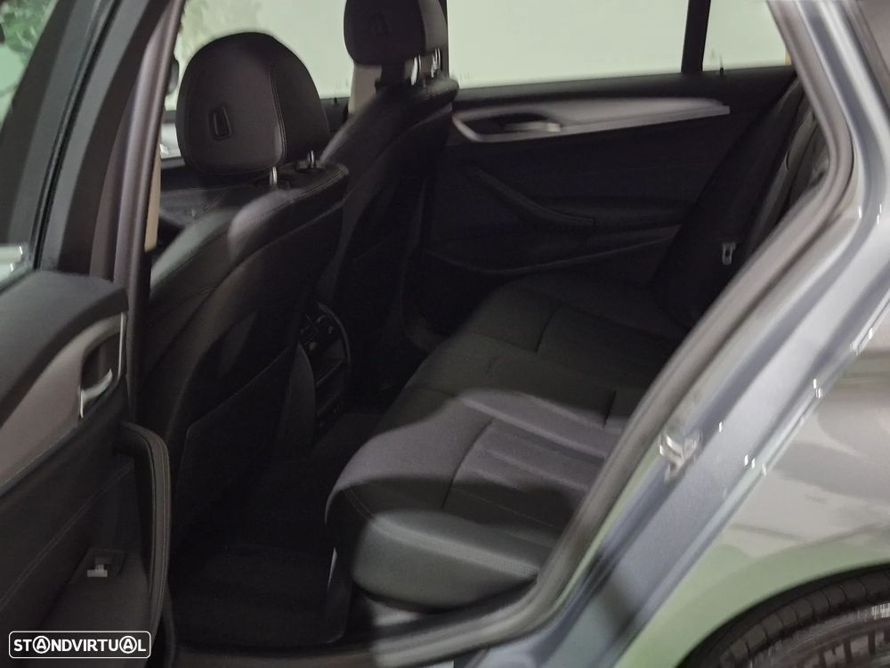 BMW 520 d Auto - 26