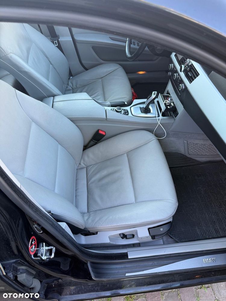 BMW Seria 5 520d - 6