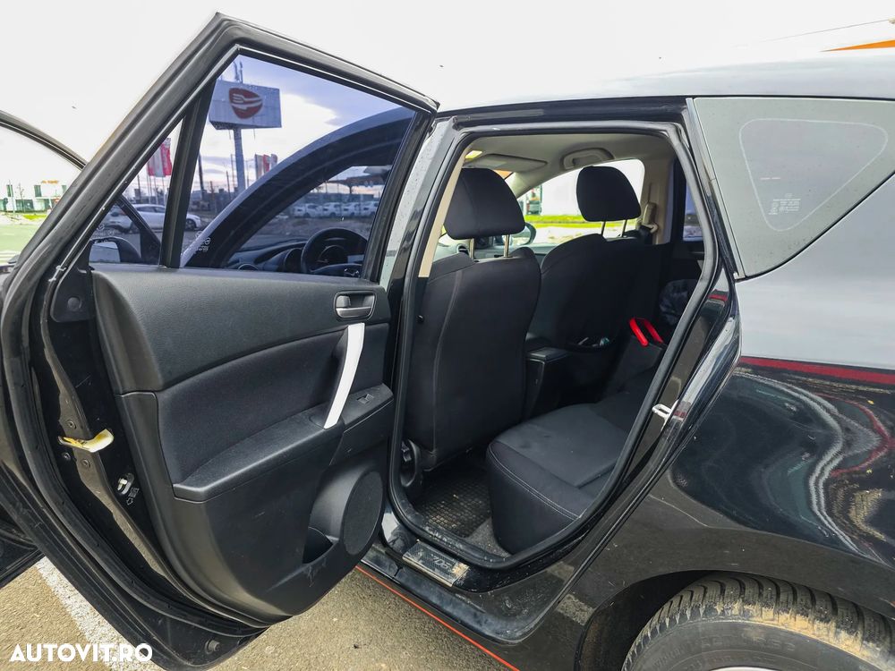 Mazda 3 2.0 MZR DISI Sports-Line - 10