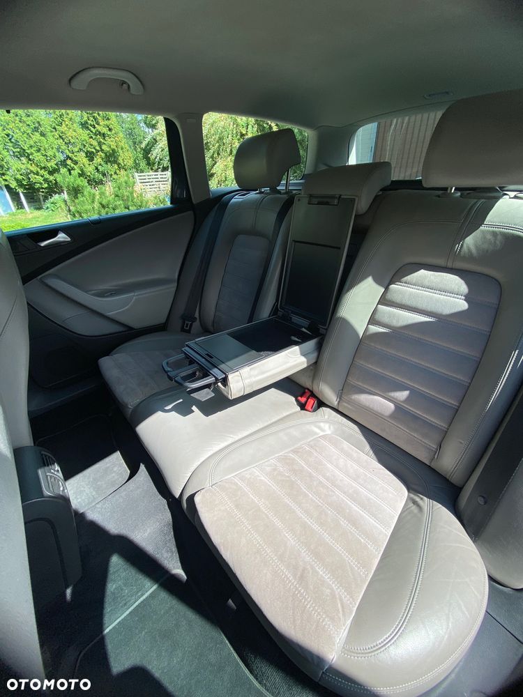 Volkswagen Passat Variant - 7
